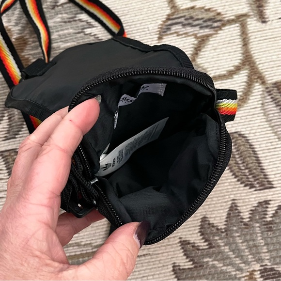 adidas Crossbody Bag Skateboarding Map Black Trefoil - Picture 7 of 7